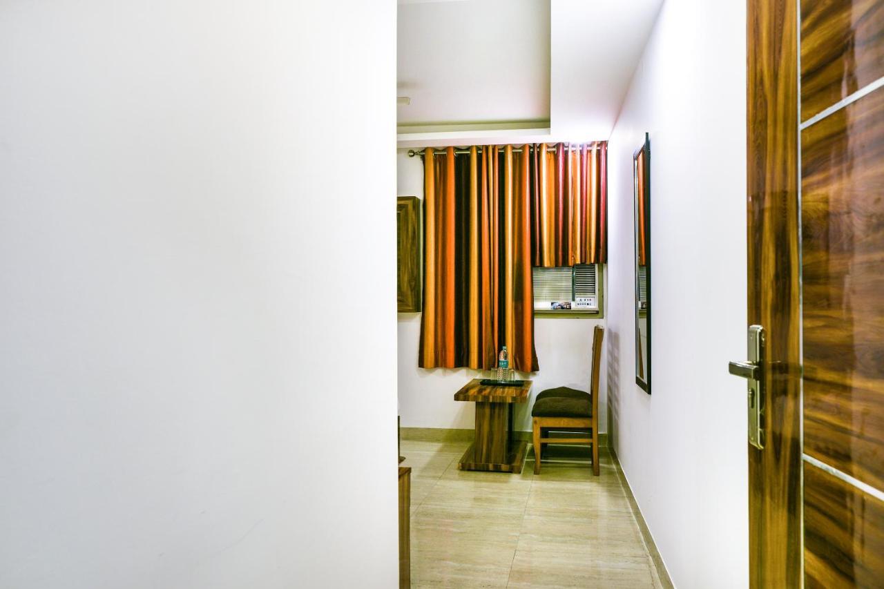 Hotel Pearl - Mahipalpur Delhi Airport Nuova Delhi Esterno foto