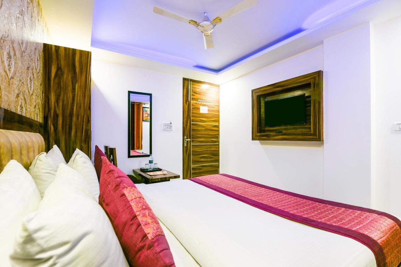 Hotel Pearl - Mahipalpur Delhi Airport Nuova Delhi Esterno foto